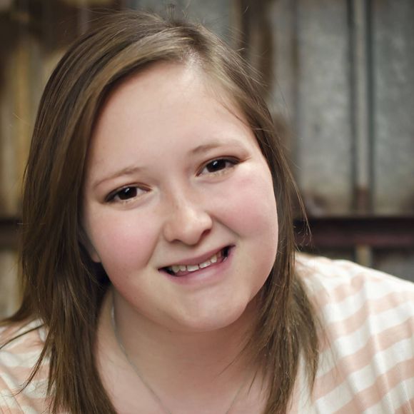 Meet your Posher, Karlee - Picture 1 of 1